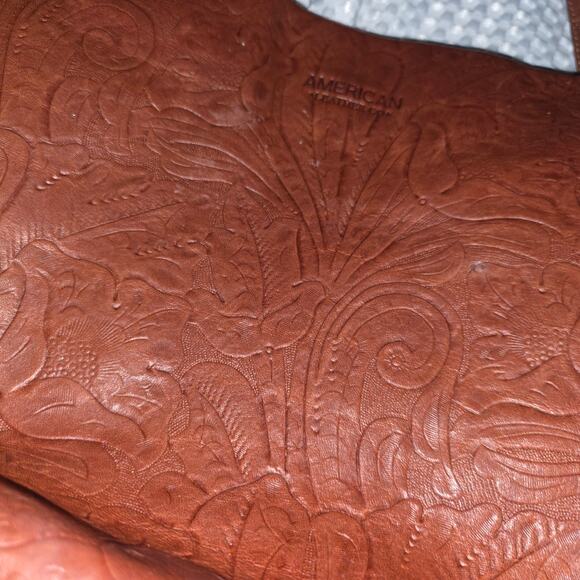 AMERICAN LEATHER CO  LENOX LEATHER BROWN SHOULDER BAG - Picture 4 of 10